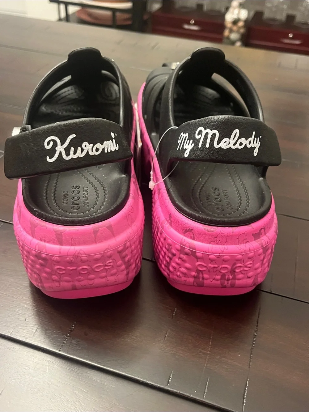 Crocs Hello Kitty My Melody Kuromi Stomp Sandals Shoes new Women’s Sizes_8